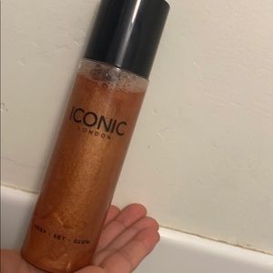 Iconic London Prep & Set Glow spray